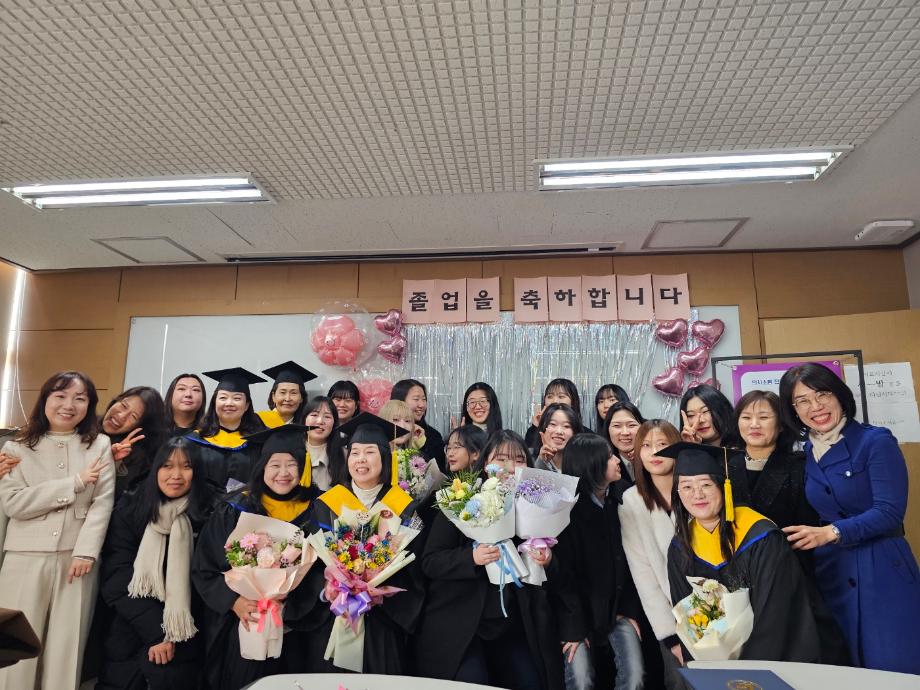 2025.02.14 언어치료학과 졸업식 8
